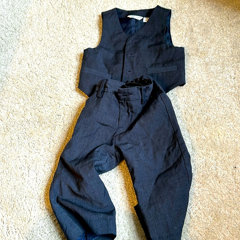 Whole suit outfit 6-12 months